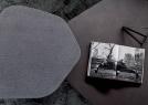 Tavolino moderno Passenger top in pietra lavica e legno noce Canaletto | BertO