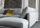 Il divano Dee Dee è progettato per avere un'alta componente tecnologica e una struttura indistruttibile in acciaio